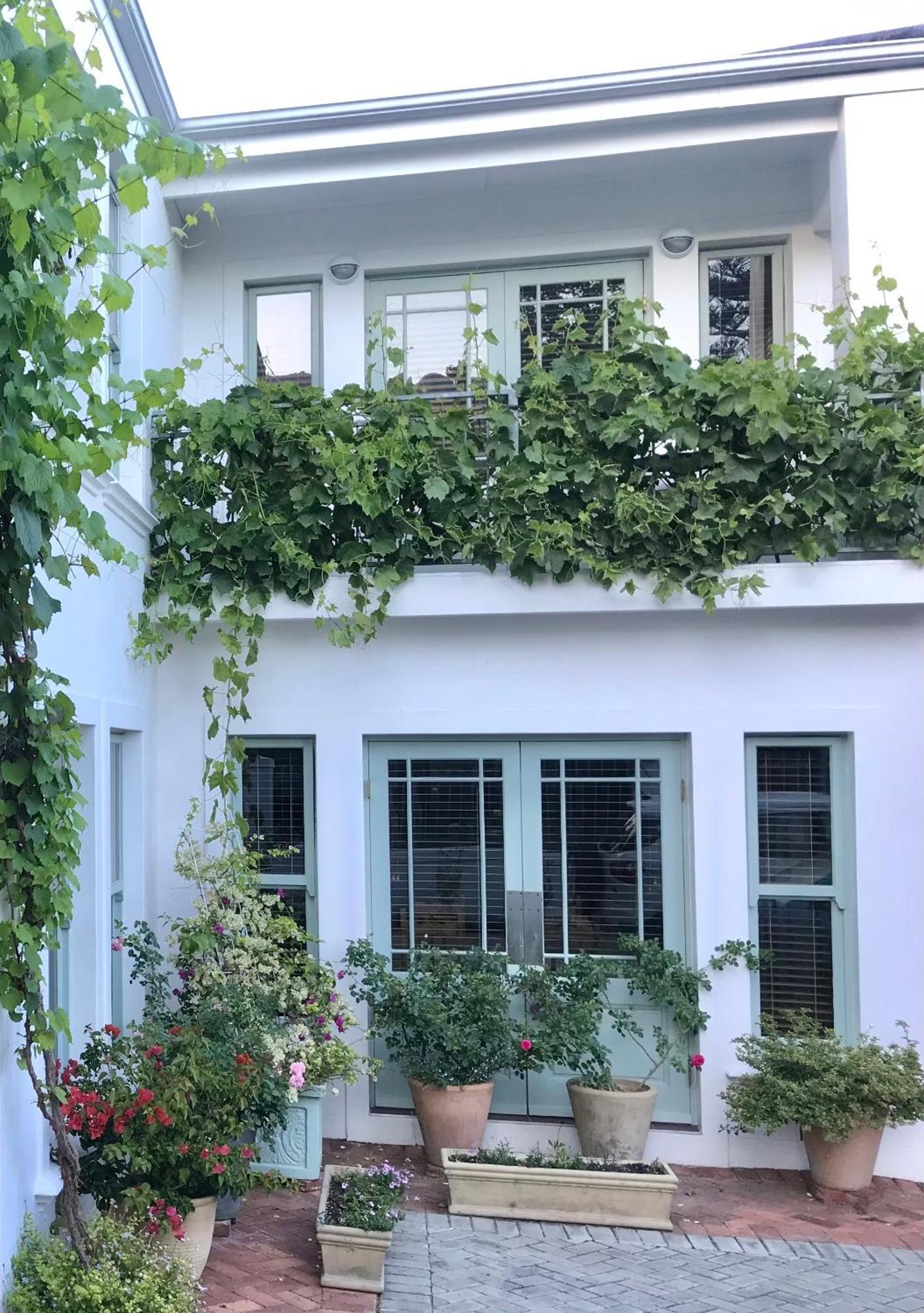 Penelope'S Stellenbosch Bed & Breakfast Exterior photo